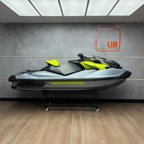 Seadoo RXP X 325 – ICE METAL / MANTA GREEN UB Leisure