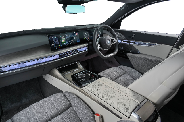 BMW 740i front seats