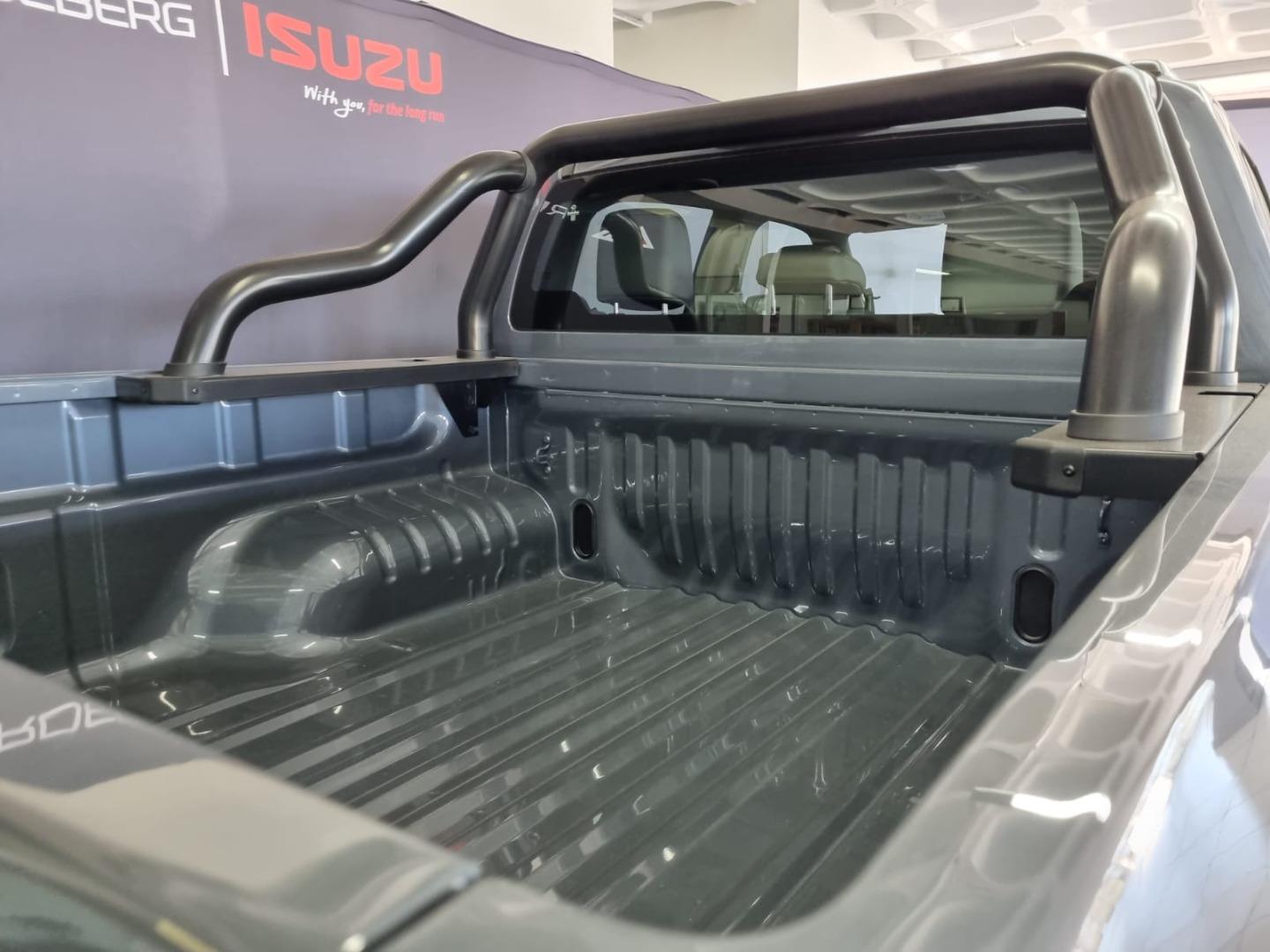 Isuzu D-Max 1.9TD Double Cab LS X-Rider Auto Isuzu Malmesbury Pre-owned