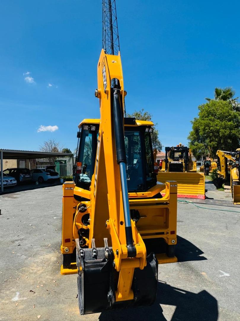 JCB 3DX Plus 4x4 TLB Vendel Equipment