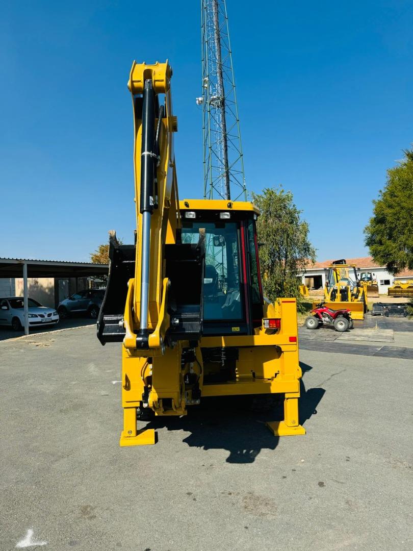 Caterpillar 424 4x4 TLB Vendel Equipment