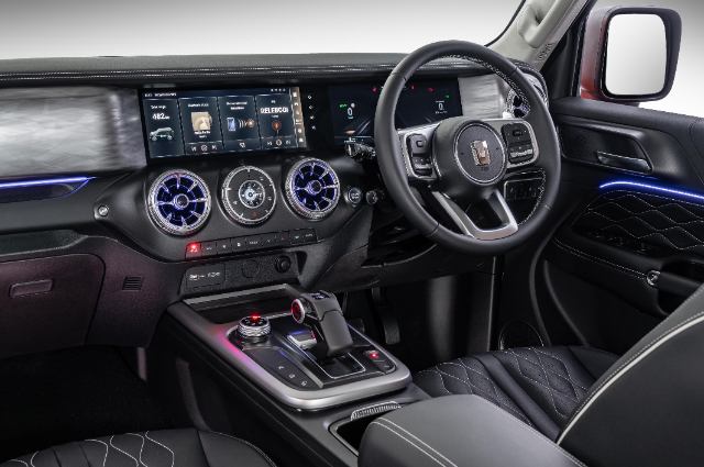 Tank 300 diesel interior
