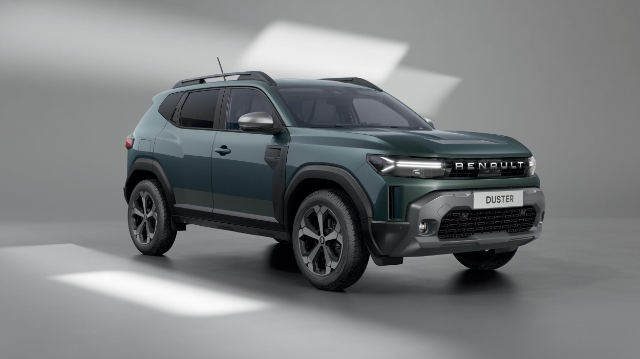 Renault Duster studio shot front three quarter