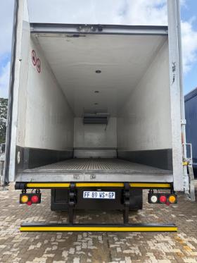 2016 Isuzu F-Series FTR850 for sale