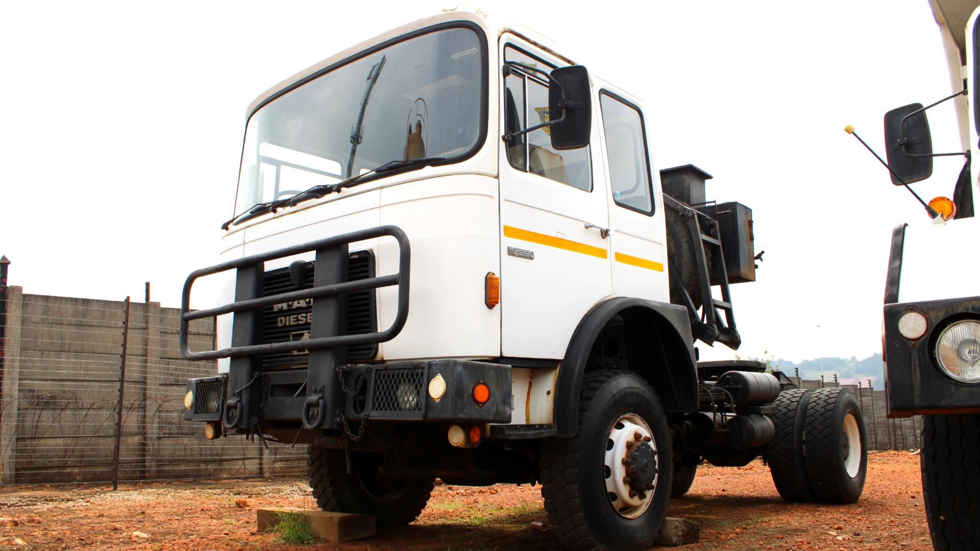 MAN 19-280 R21 Truck and Plant
