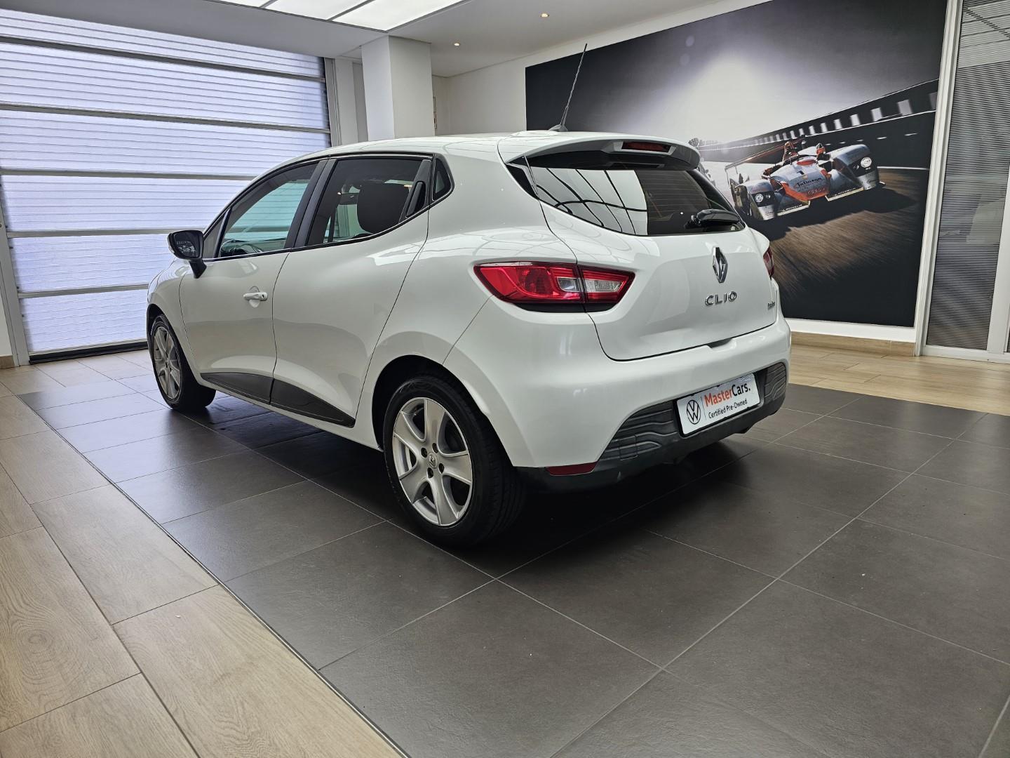Renault Clio 66kW Turbo Expression Docrat Group