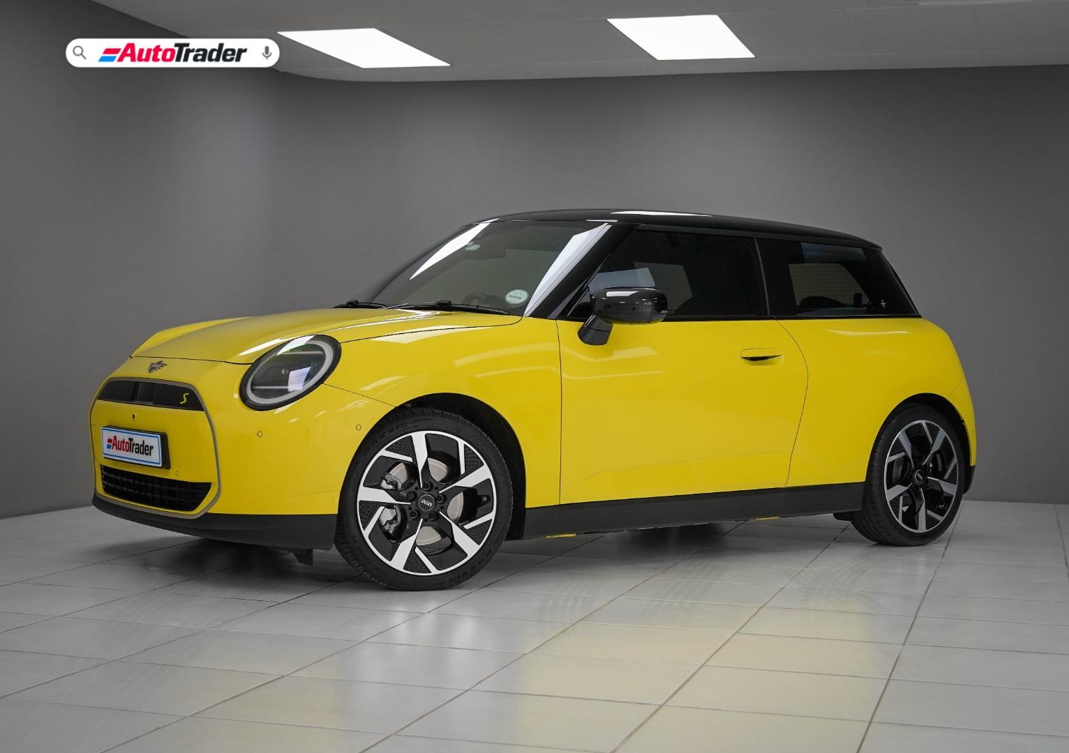 MINI COOPER SE