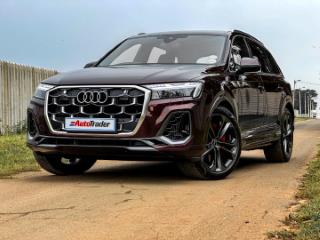 Audi Q7 55TFSI quattro Platinum Edition (2025) Review