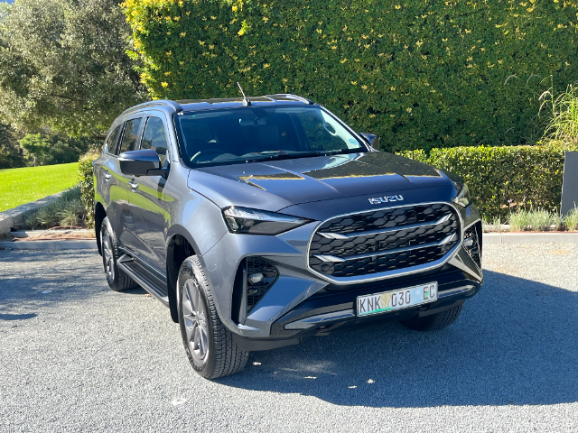Note the 18-inch wheels more suitable for going off-road.