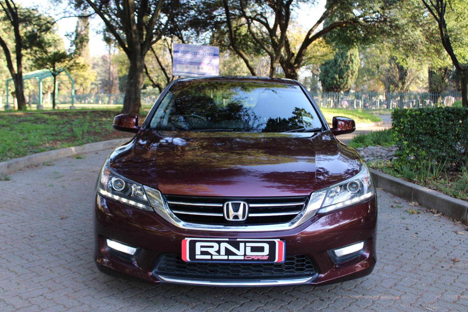 Honda Accord 2.0 Elegance Rnd Cars