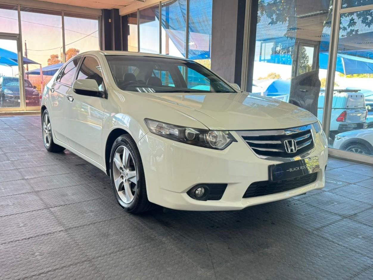 Honda Accord 2.0 Elegance Auto Grayston Motors CC
