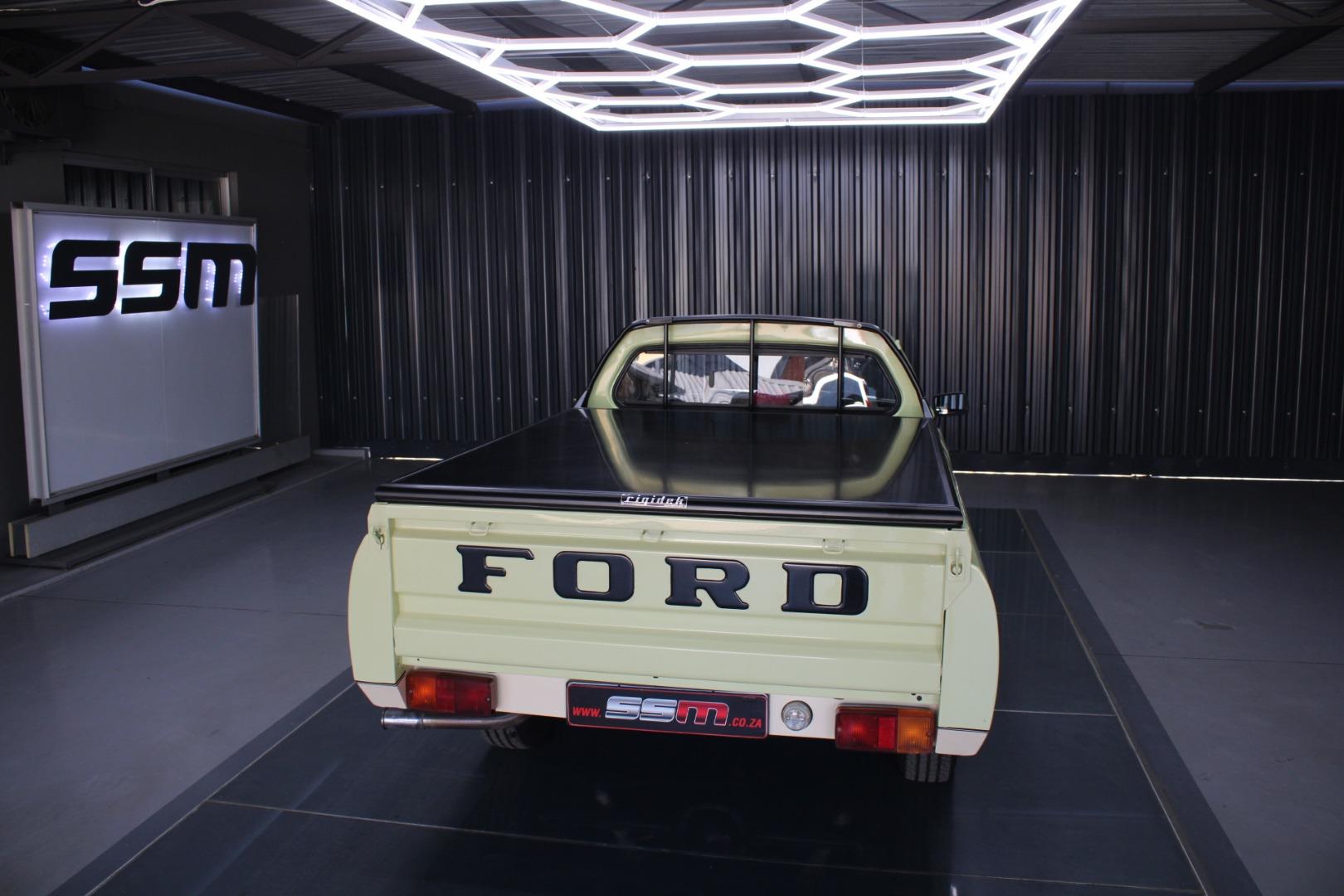 Ford Cortina 3.0 Auto Struben Street Motors