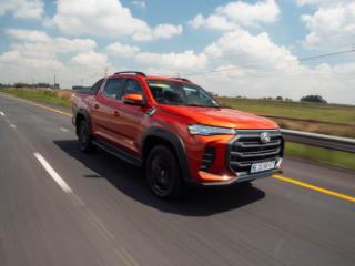 What safety features does the LDV T60 have?