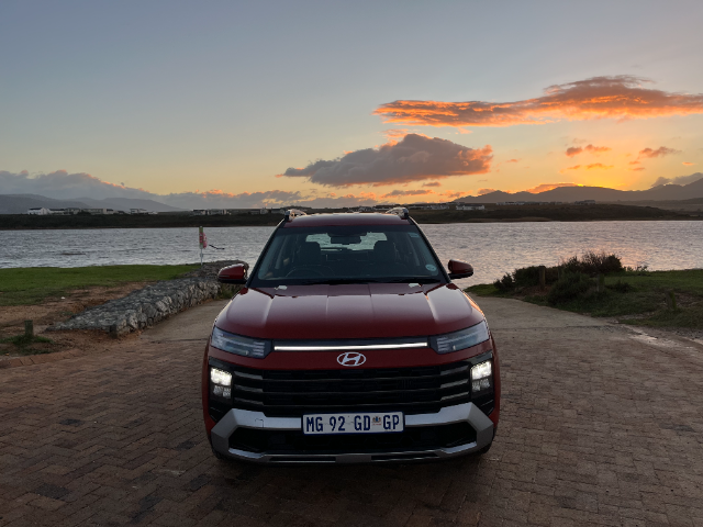 The Alcazar at sunrise.