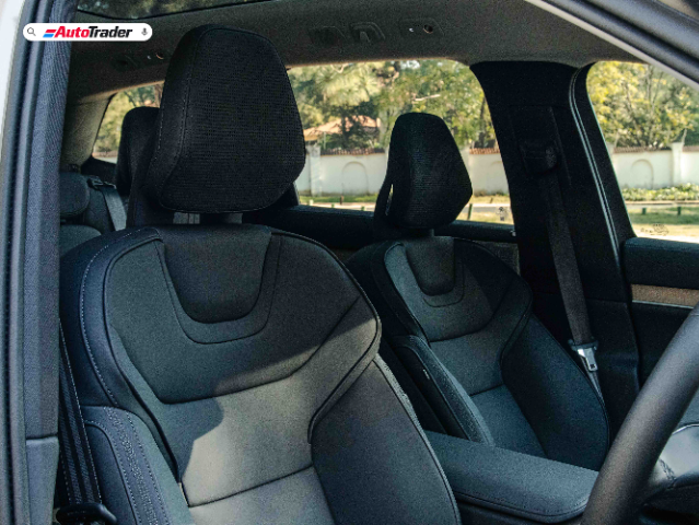 Volvo EX90 seats