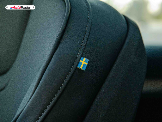 Volvo EX90 seat flag