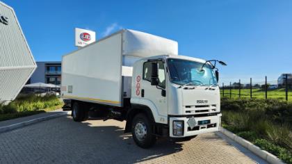 Isuzu F-Series FTR850 4x2 AT Vanbody Truck with Tail Lift (8Ton Truck) UD Trucks Cape Town