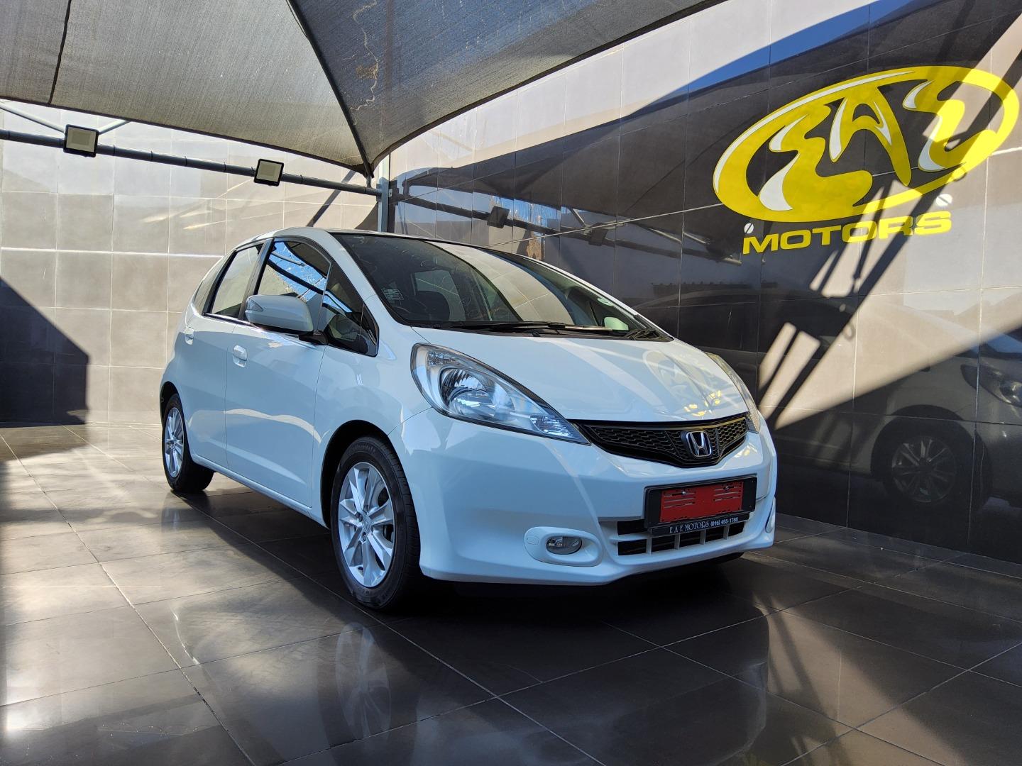 Honda Jazz 1.5 Elegance Auto Eae Motors