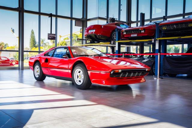 Ferrari 308 GTB Rosso Sport Auto