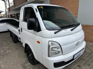 2022 Hyundai H-100 Bakkie 2.6D for sale