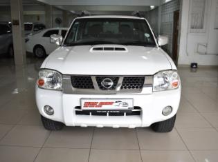 2017 Nissan NP300 Hardbody 2.5TDi Double Cab Hi-Rider for sale