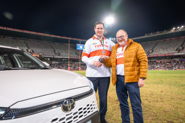 Glenn Crompton, Vice President of Marketing Communications at Toyota South Africa Motors handing over 18 Toyota Corolla Cross models to the Freestate Cheetahs with Rory Duncan, CEO of the Toyota Free State Cheetahs accepting.