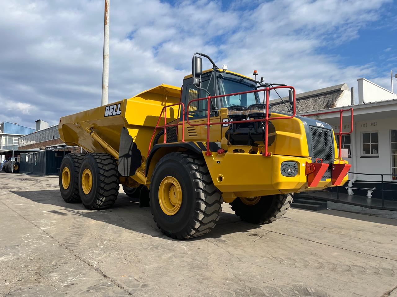 Bell B40D DUMP TRUCK for sale in Johannesburg - ID: 28585246 - AutoTrader