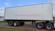 Serco DOUBLE AXLE INSULATED BOX BODY TRAILER WITH ZEPRO TAILIFT. (10m) Jackson Motor City
