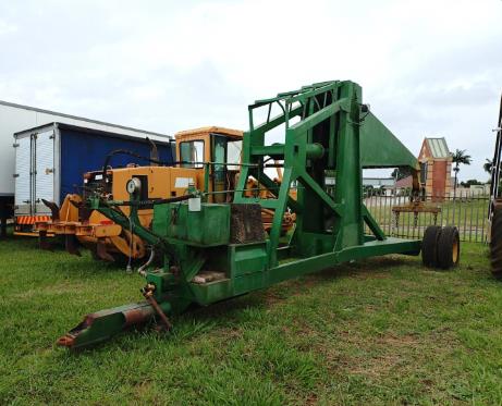UNKNOWN TRACTOR DRAWN MOBILE ZONE CRANE Jackson Motor City