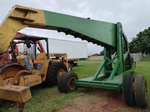UNKNOWN TRACTOR DRAWN MOBILE ZONE CRANE Jackson Motor City
