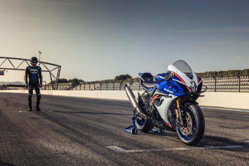 Global reveal of the 40th anniversary GSX-R 1000R