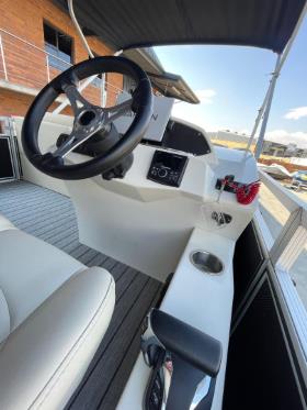 WATERMARK ASX 7500 Pontoon Boat with Yamaha 300hp V6 for sale