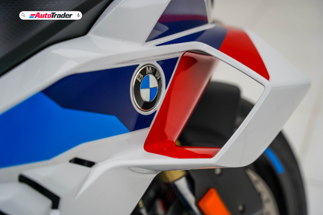 BMW S1000RR aero