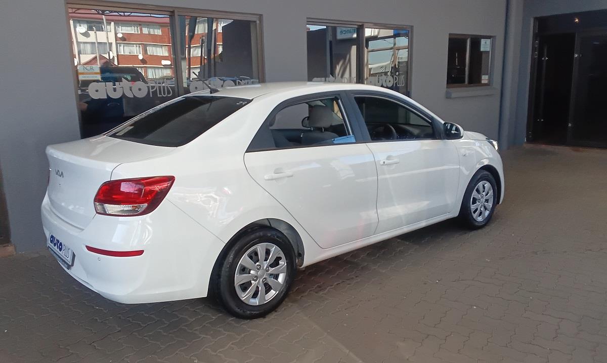 Kia Pegas 1.4 LX Auto Plus Motors