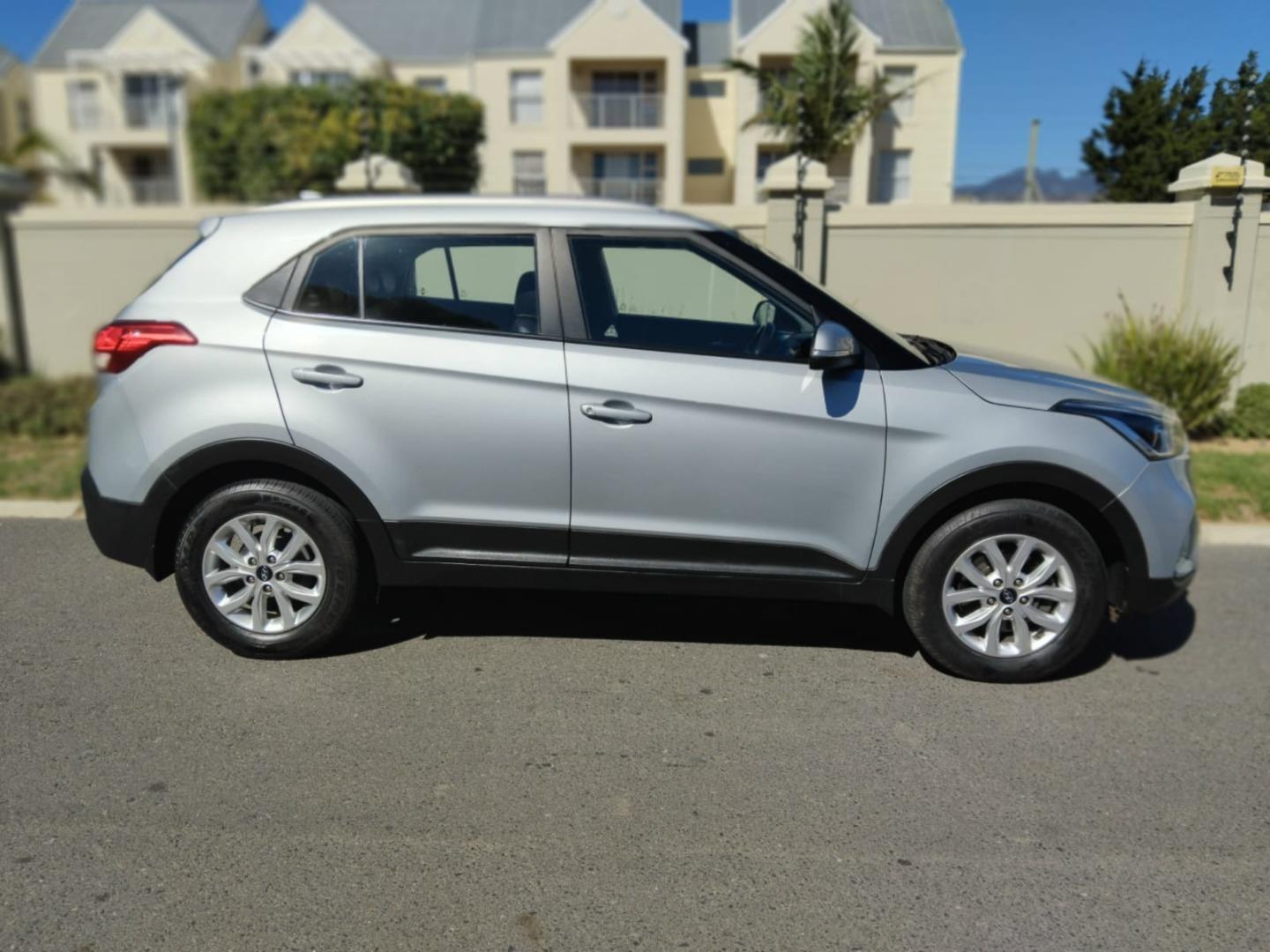 Hyundai Creta 1.6 Executive Autonet