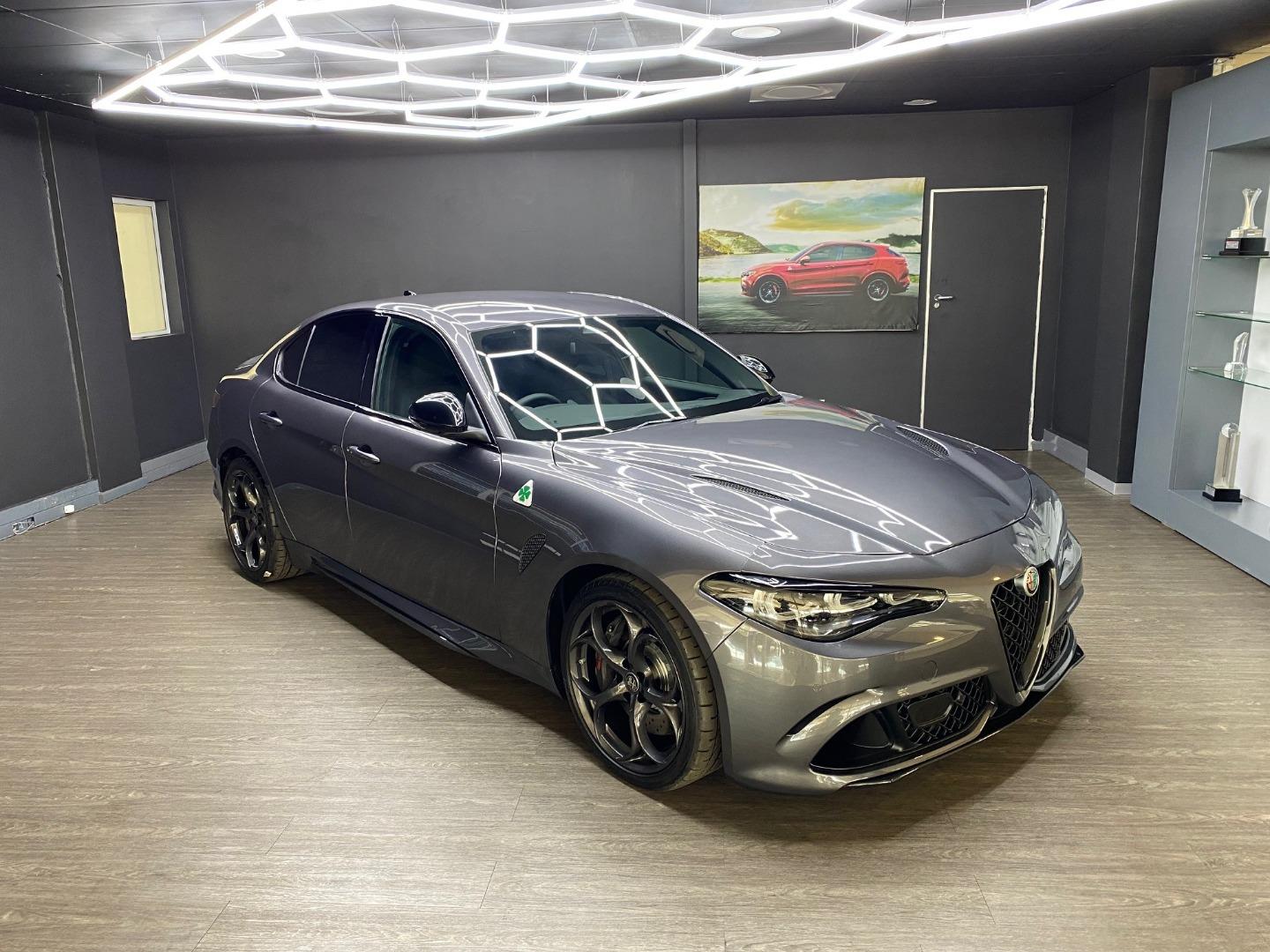 Alfa Romeo Giulia Quadrifoglio Arnold Chatz Cars