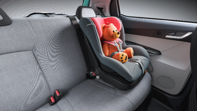 Every car should at least have 2 sets of Isofix points, and the Tiago does.