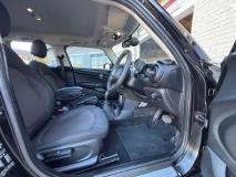 MINI Hatch Cooper Hatch 3-Door Auto Carnections