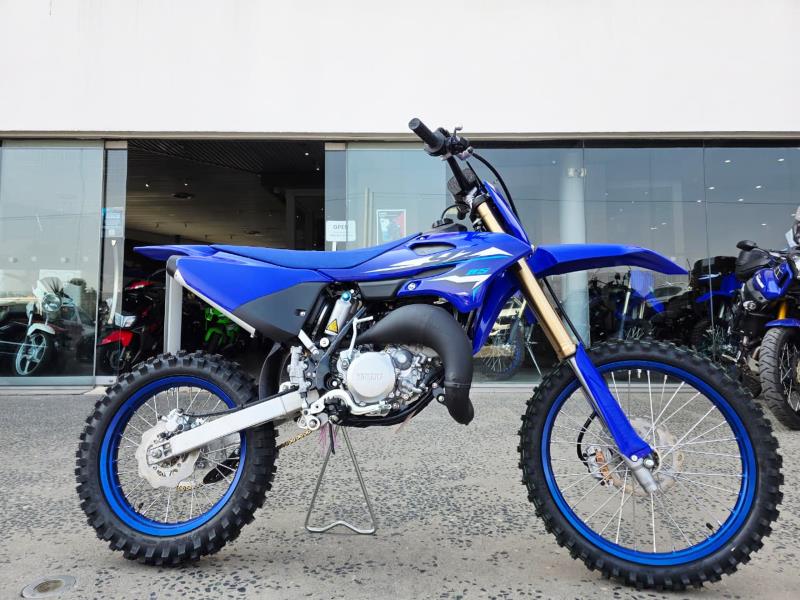 Yz NewRay - 1/12 Star Racing Monster Yamaha YZ450F 2022 (E. Tomac #3