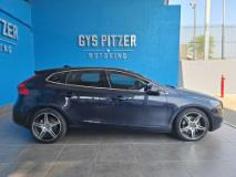 Volvo V40 D3 Inscription Gys Pitzer Motors Silverlakes