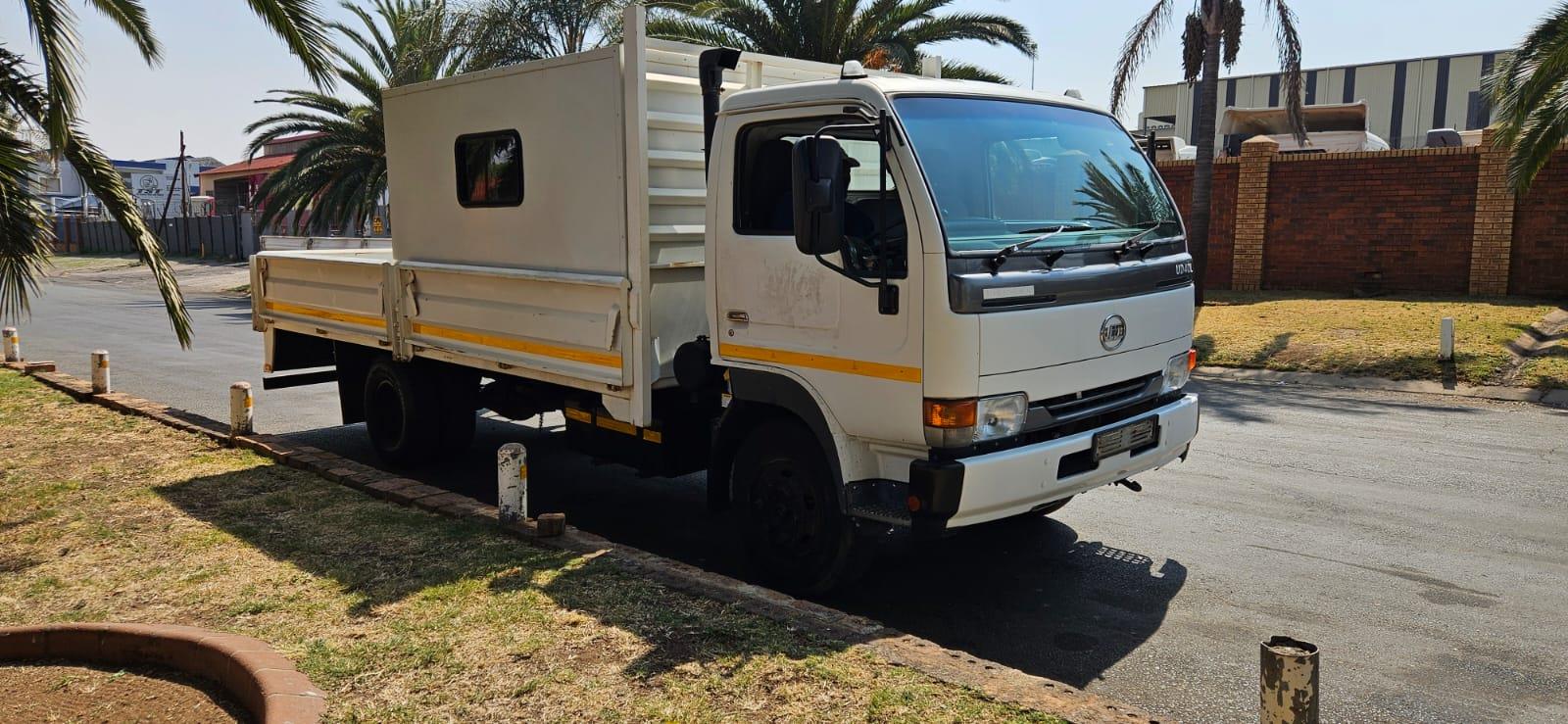 Nissan Ud 40L Truck Shock for Sale South Africa main image 0