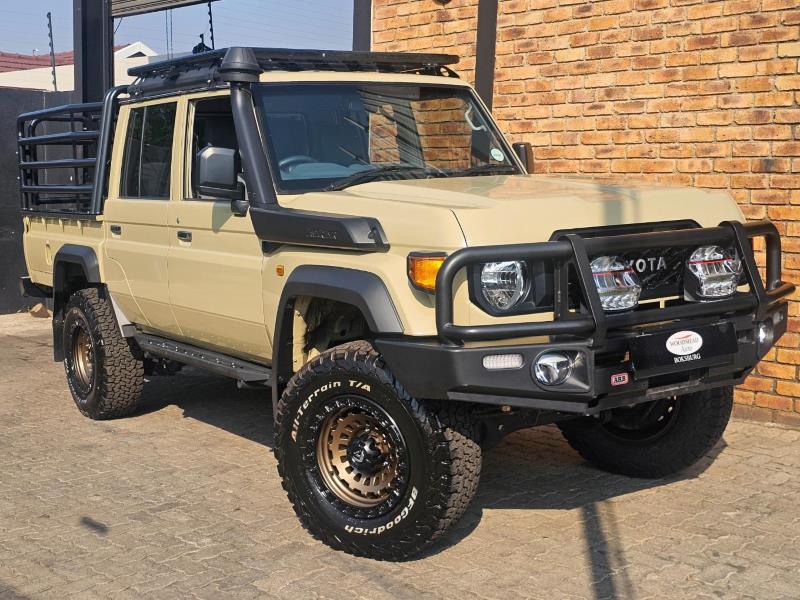 Toyota Land Cruiser 79 4.5D-4D LX V8 Double Cab for sale in