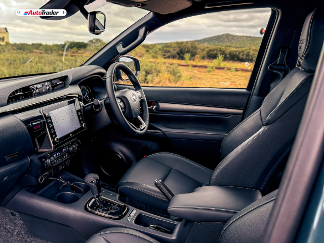 Toyota Hilux Legend 55