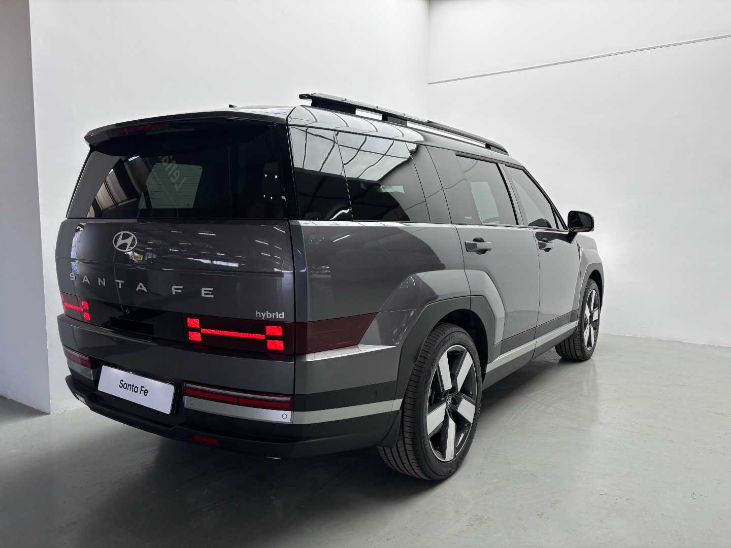 Hyundai Santa Fe 1.6T Hybrid Elite AWD Hyundai | GWM | Omoda Jaecoo | Lenasia