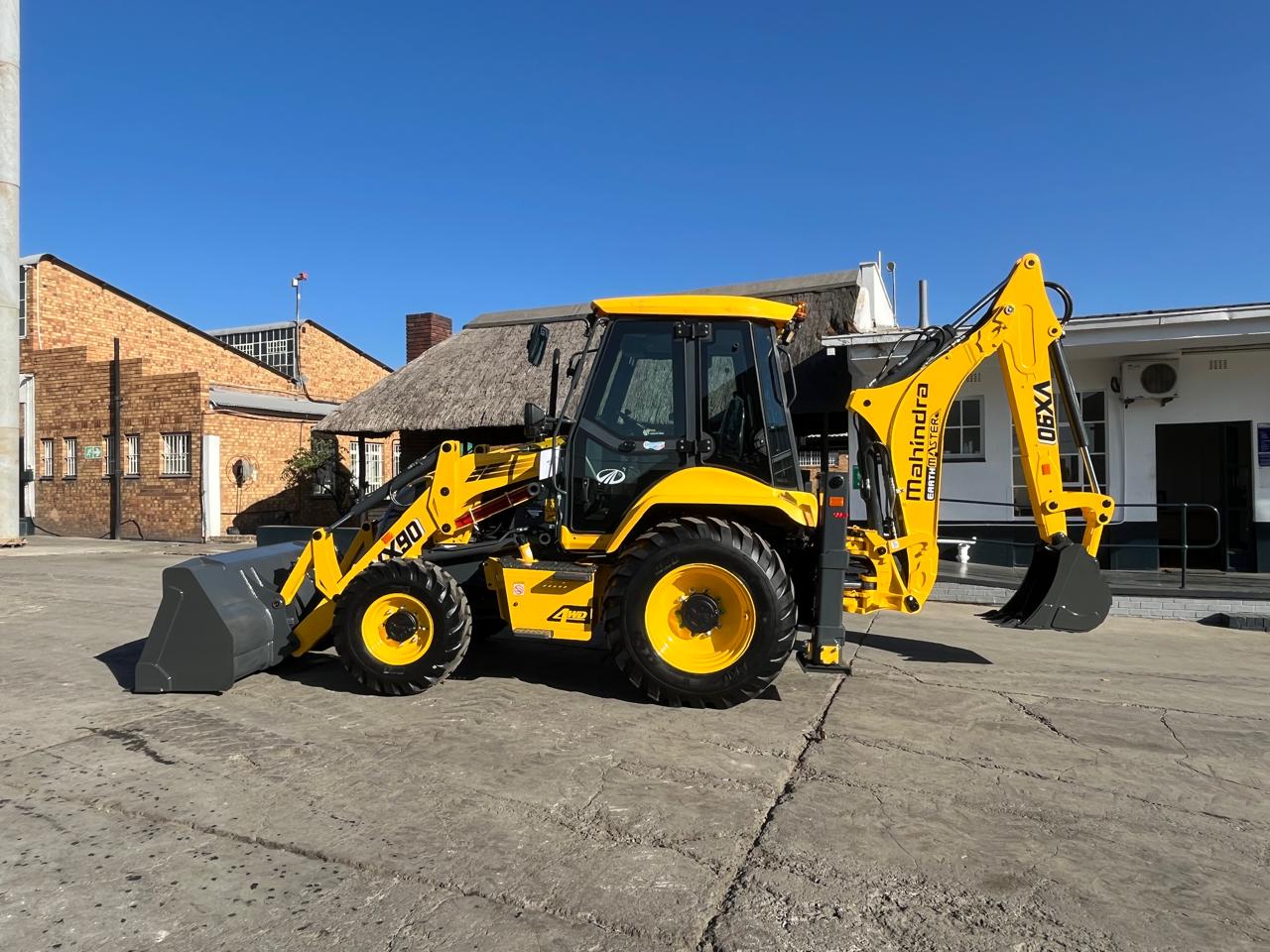 Mahindra VX90 4WD General Purpose Bucket Blc Plant Company (Pty) Ltd