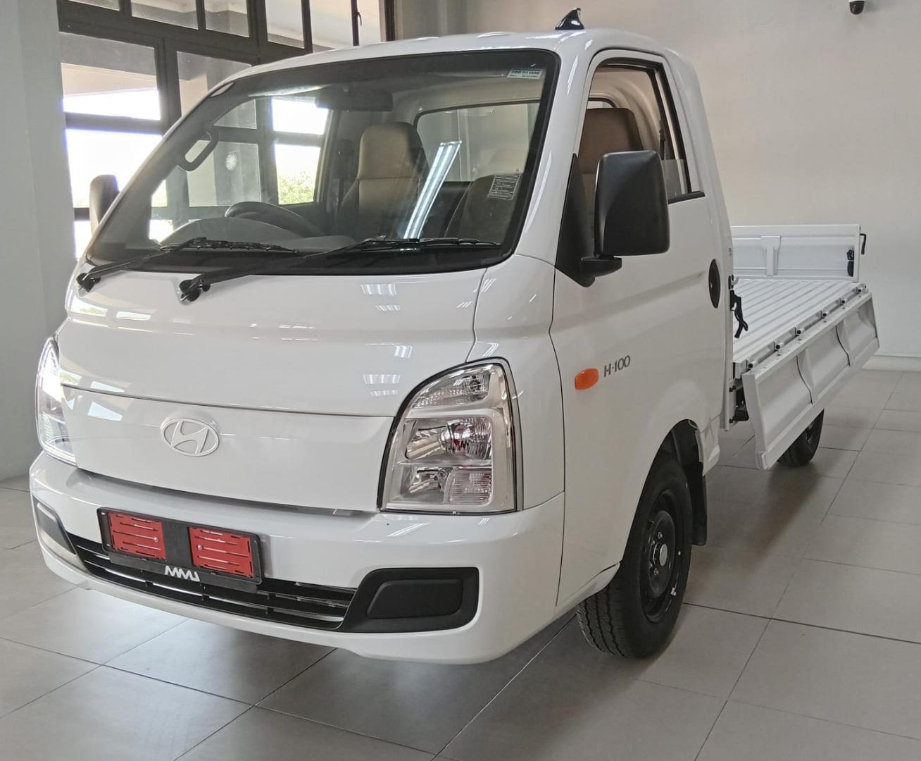 Hyundai H-100 Bakkie 2.6D Deck (Aircon) for sale in Lephalale - ID ...