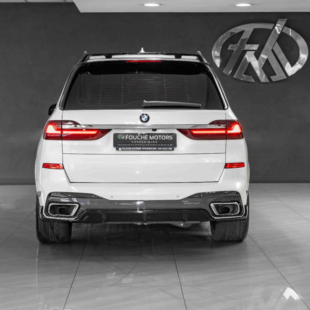 2020 BMW X7, photo 3