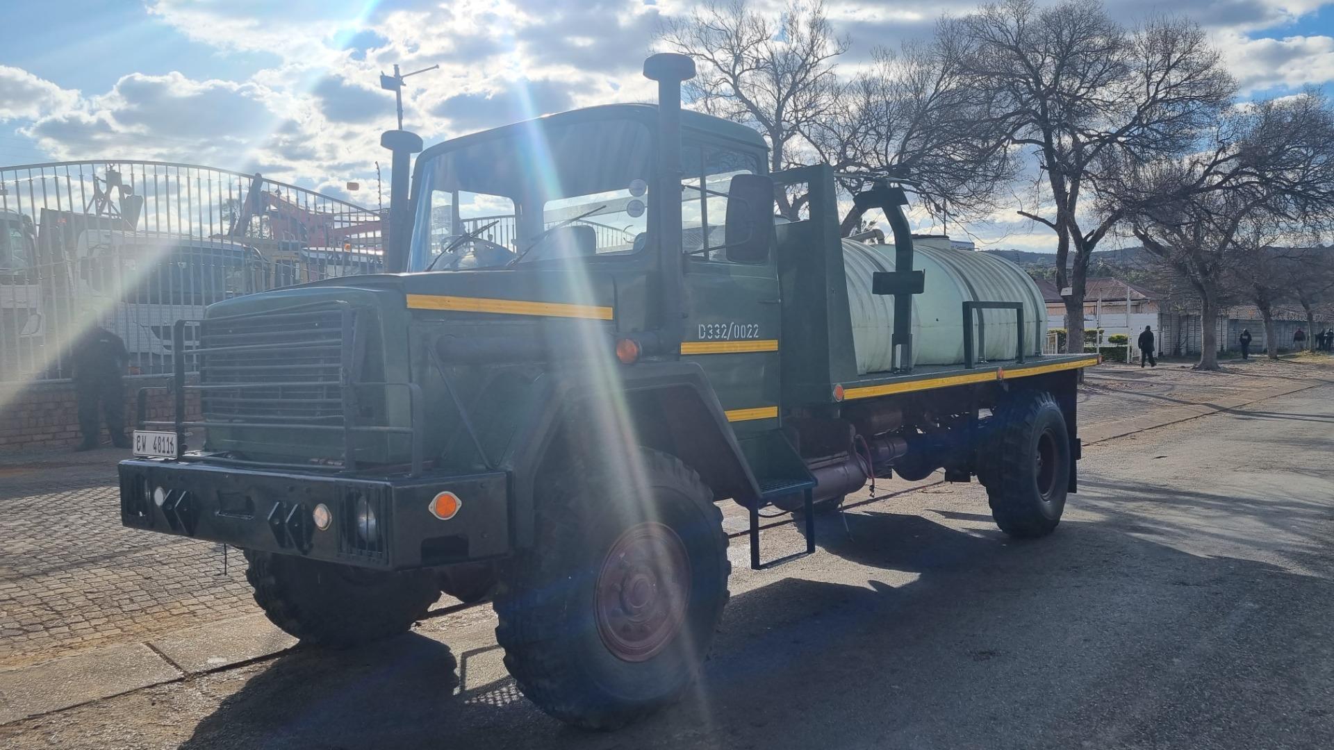 Samil 50 1981 SAMIL 50 4X4 FLATDECK WITH THE WATER TANKS Truckways