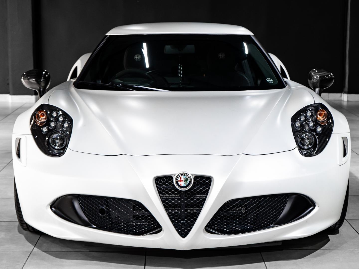 Alfa Romeo 4C Coupe Primo Executive Cars (Pty) Ltd
