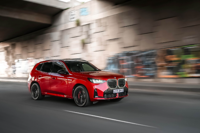 BMW X3 rolling shot